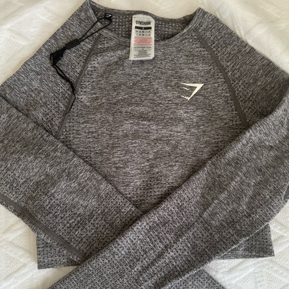Gym Shark Long Sleeve Cropped Workout Top - Size Small